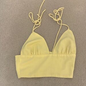superdown Yellow Tie-Shoulder Halter Crop Top